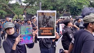 demo RUU TNI-1