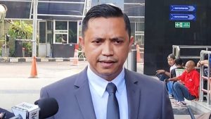 hasto sidang perdana-2