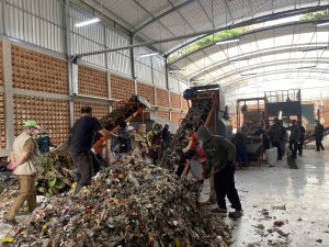 Pemkot Bandung Komitmen Selesaikan Sampah dengan KBS Tingkat RW