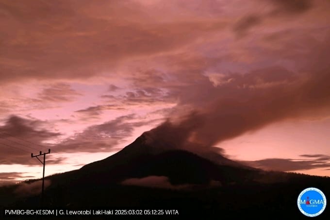 Gunung Lewotobi Laki-laki Kembali Meletus
