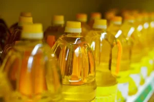membedakan minyak goreng asli dan minyak goreng daur ulang