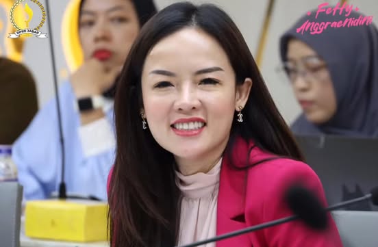 Fetty Anggraenidini.