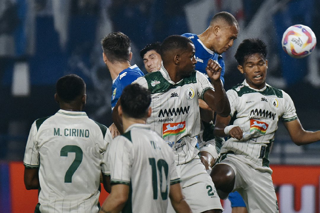 Persib Menggila, Gasak PSS Sleman Dengan Skor Telak