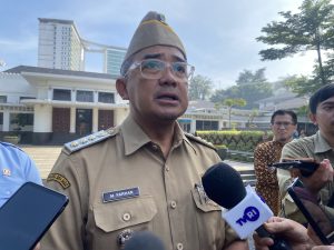 Disinggung Terkait Penataan PKL di Kawasan Cicadas, Farhan: Kamu Diam!