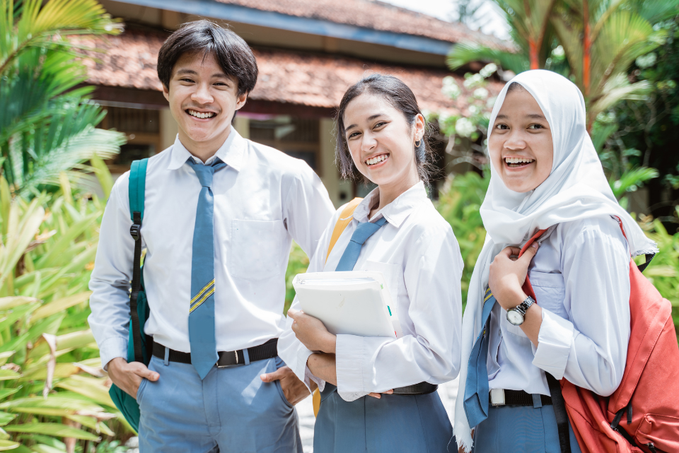 Jurusan ipa ips bahasa ada lagi