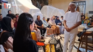 Momen Dedi Mulyadi Berdebat dengan Aura Cinta, Gadis Remaja yang Viral di Bekasi