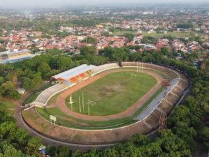 Stadion Bima Kota Cirebon disegel