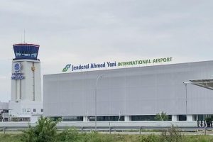 bandara jenderal ahmad yani
