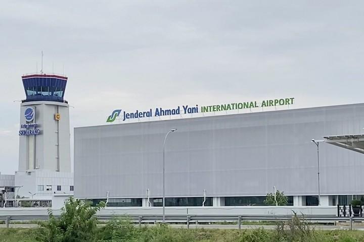 bandara jenderal ahmad yani