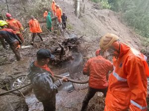 Satu Orang Korban Longsor Jalur Cangar-Pacet Jatim Ditemukan Meninggal
