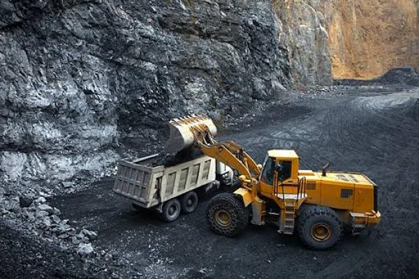 pengembangan mineral kritis