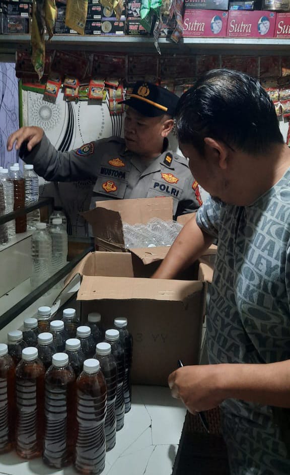 Polisi Gelar Razia Miras di Wilayah Cikancung
