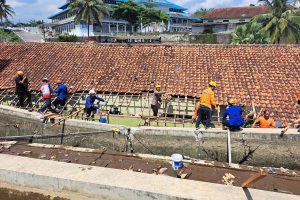 santri gontor tertimpa longsor