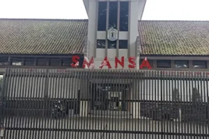 sengketa lajan sekolah smansa