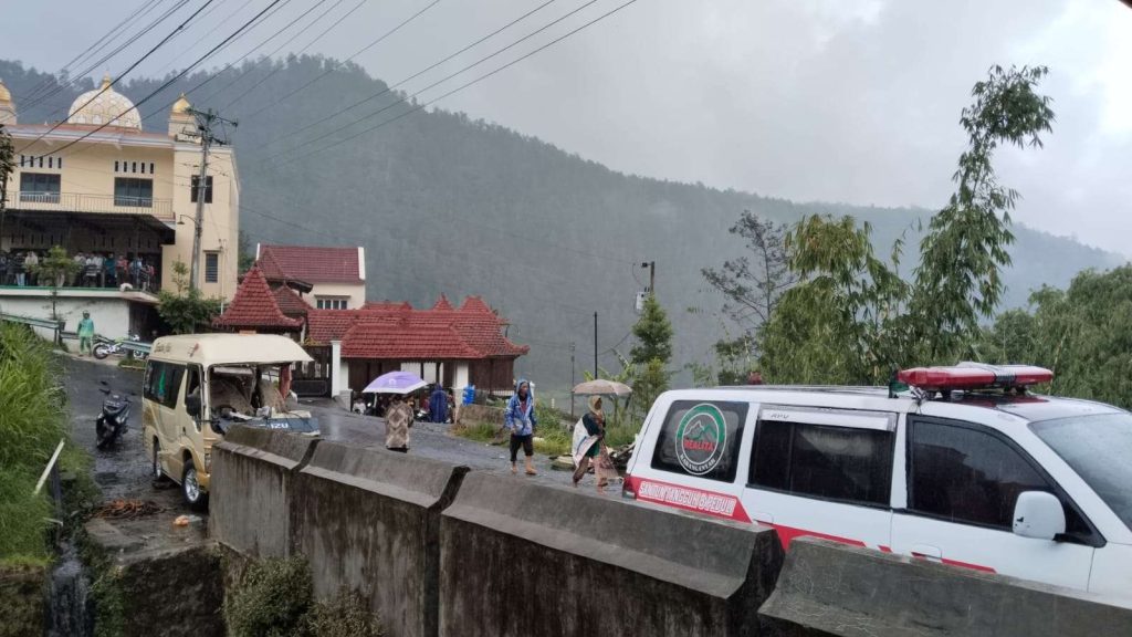 Fakta Kecelakaan Maut Minibus Wisatawan di Tawangmangu Akibatkan 5 Orang Tewas