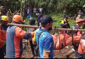 Korban Tewas Longsor Cisarua KBB