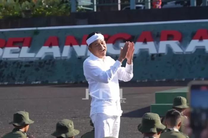 pdip dedi mulyadi barak militer dedi mulyadi