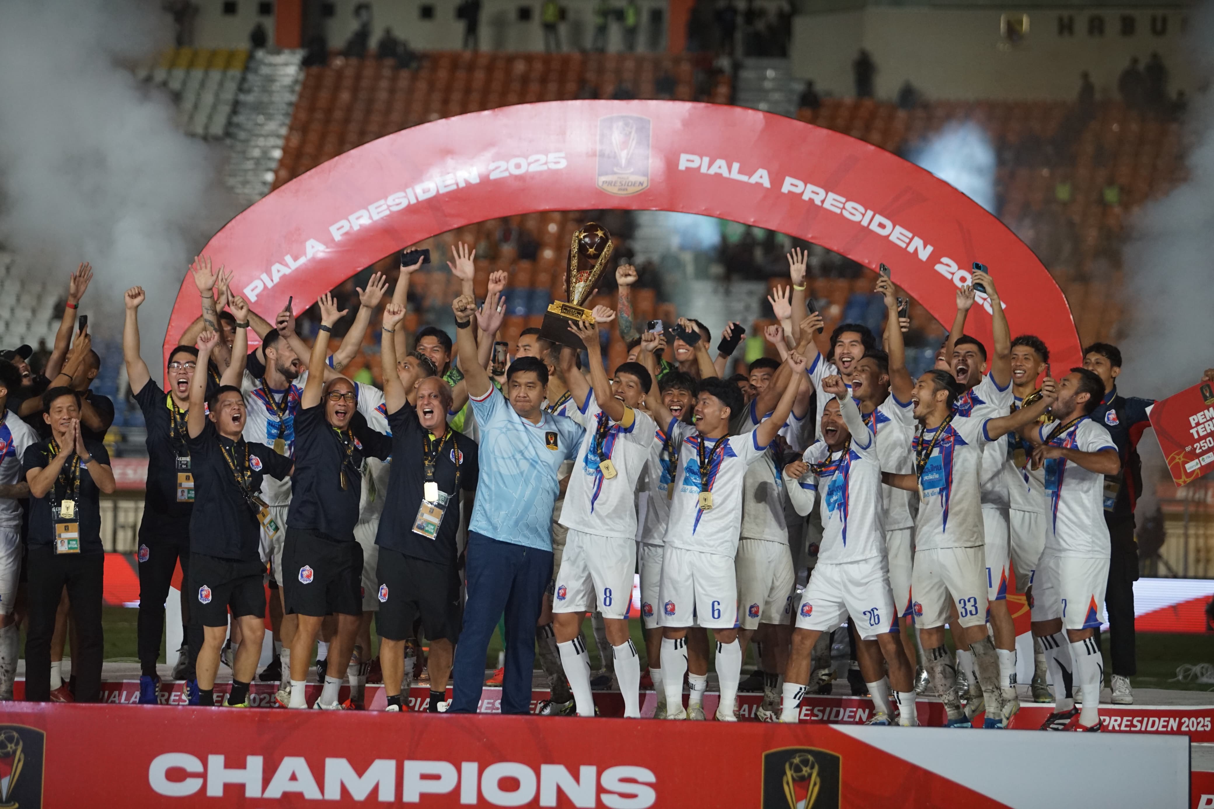 Target Juara Piala Presiden 2025 Sukses Diraih, Alexandre Gama Bongkar Isi Ruang Ganti Port FC