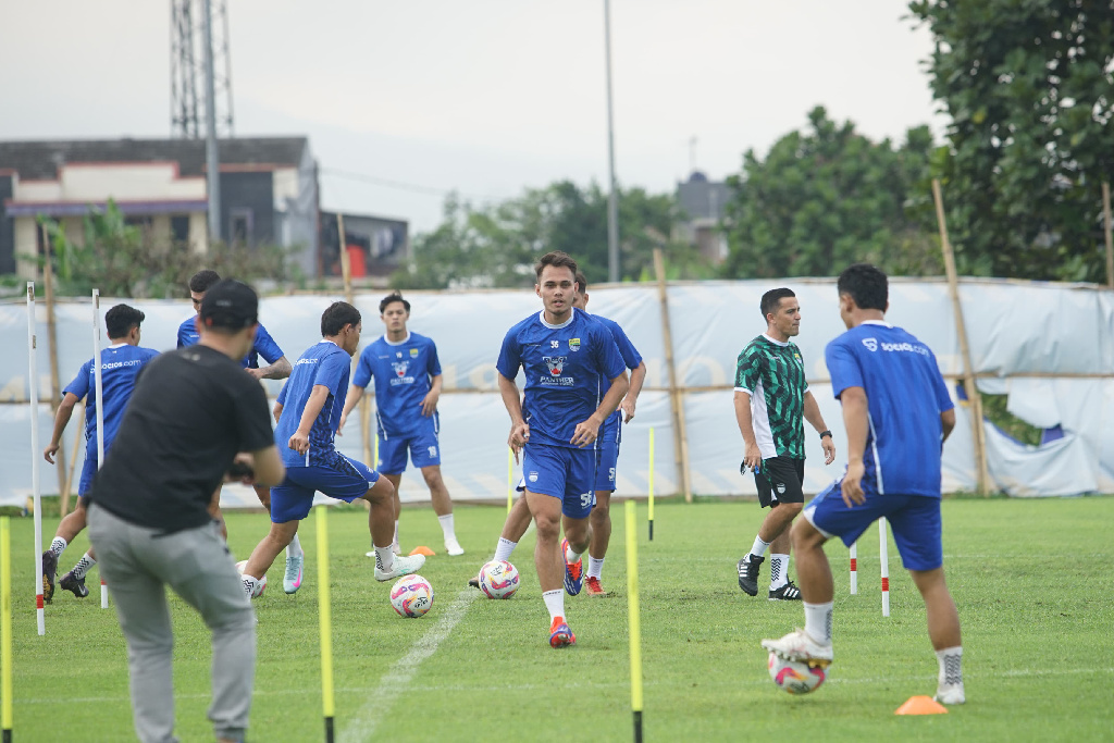 Daftar Pemain Persib Bandung Hadapi Lion City Sailors