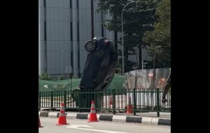 Sinkhole Singapura (Instagram CNA) jpg