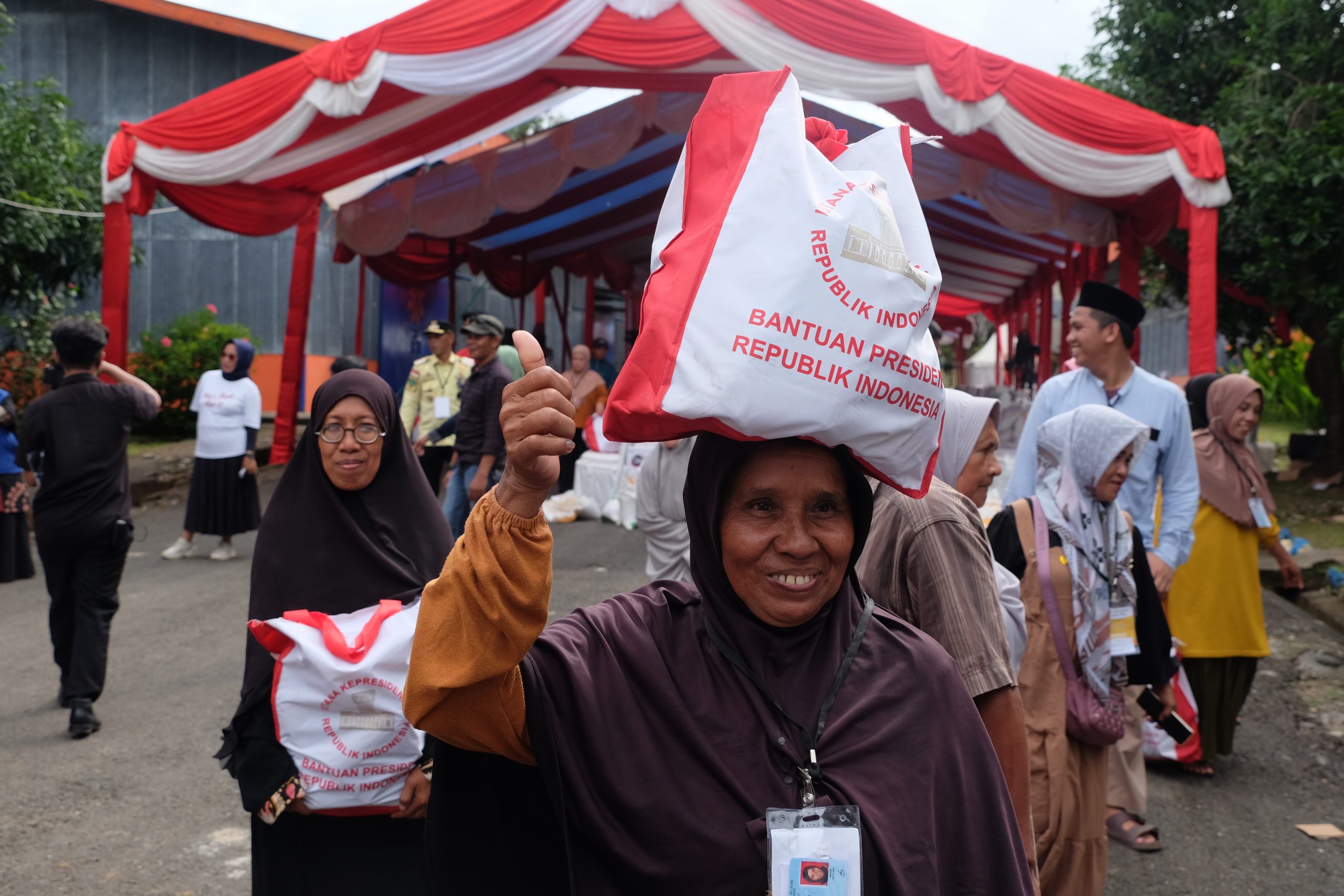 Dirut Bulog Sebut Pemain Judol Tak Dapat Bantuan Pangan