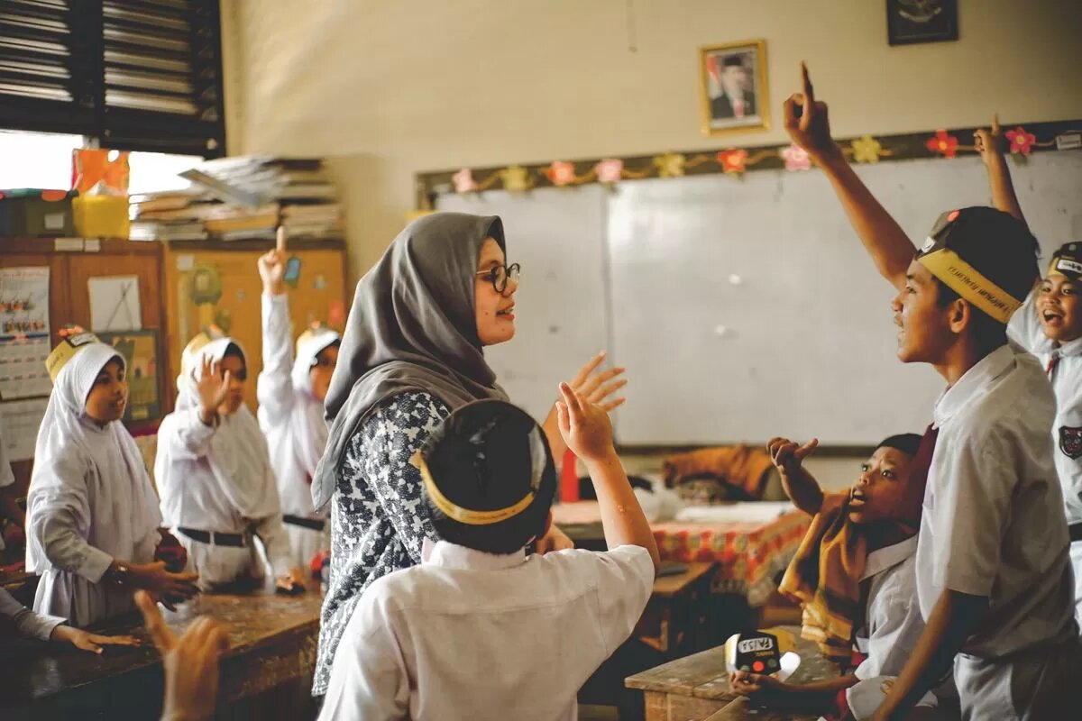 guru mengajar 16 jam