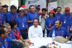 reuni jokowi ugm