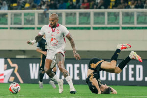 Prediksi Skor Persebaya vs Malut United BRI Super League 2025/2026