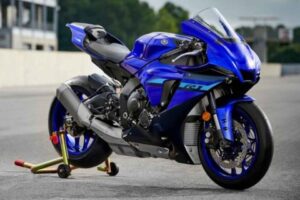 Yamaha-Siap-Hadirkan-Motor-4-Silender-480x320