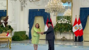 presiden terima kunjungan peru