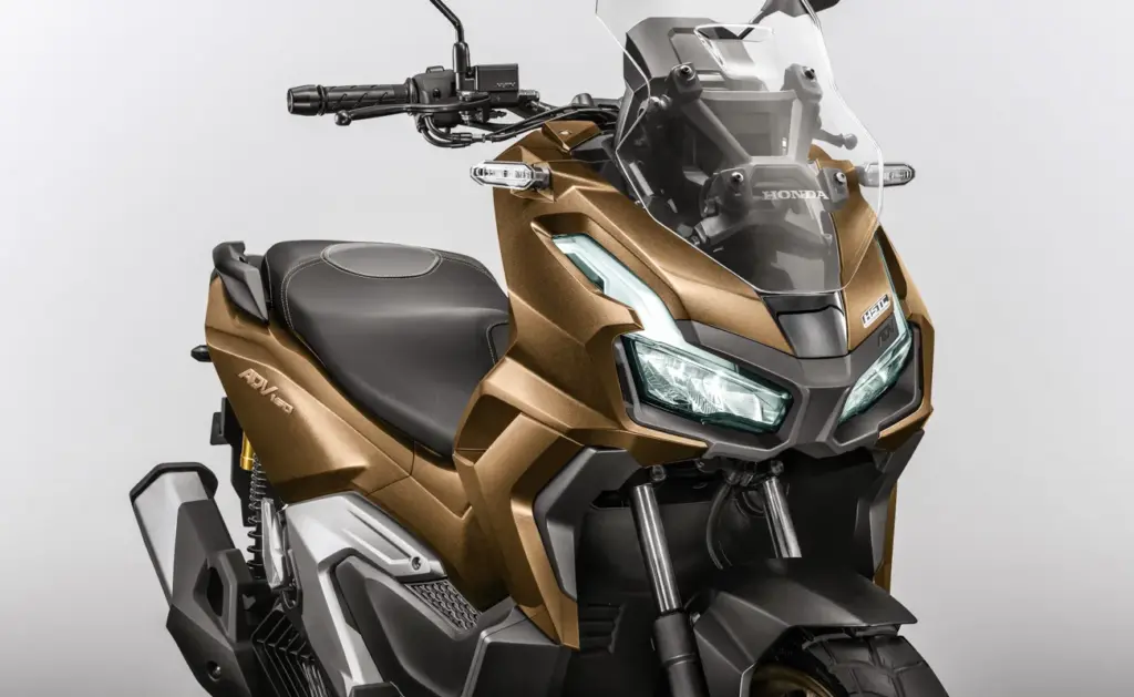 Honda ADV 160 RoadSync