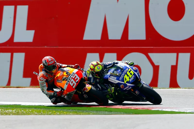 Rivalitas Rossi vs Marquez