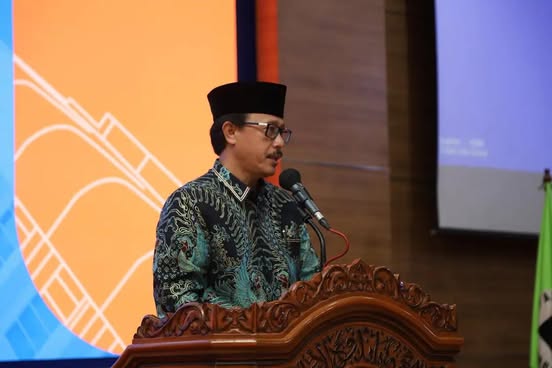 Rektor Unisba