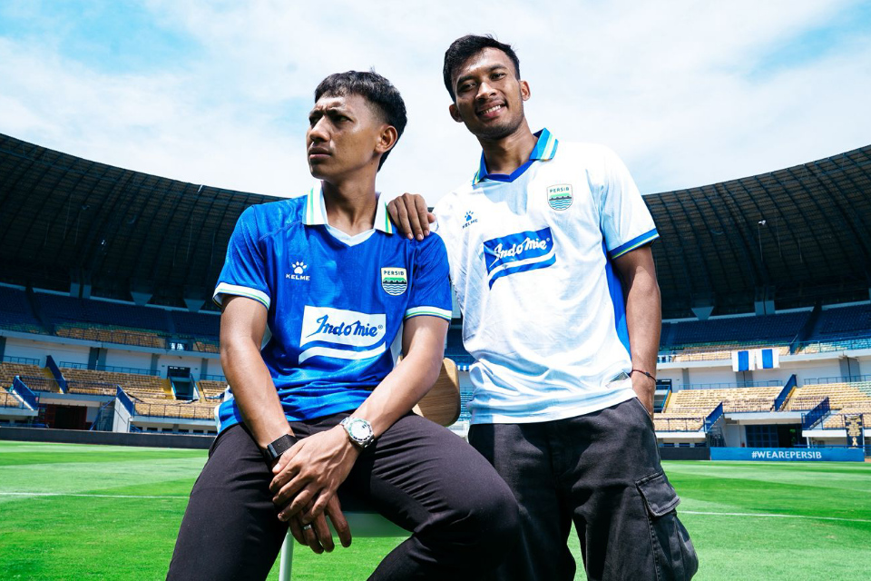 Ada Tiga Kategori, Segini Harga Jersei Persib Untuk ACL 2
