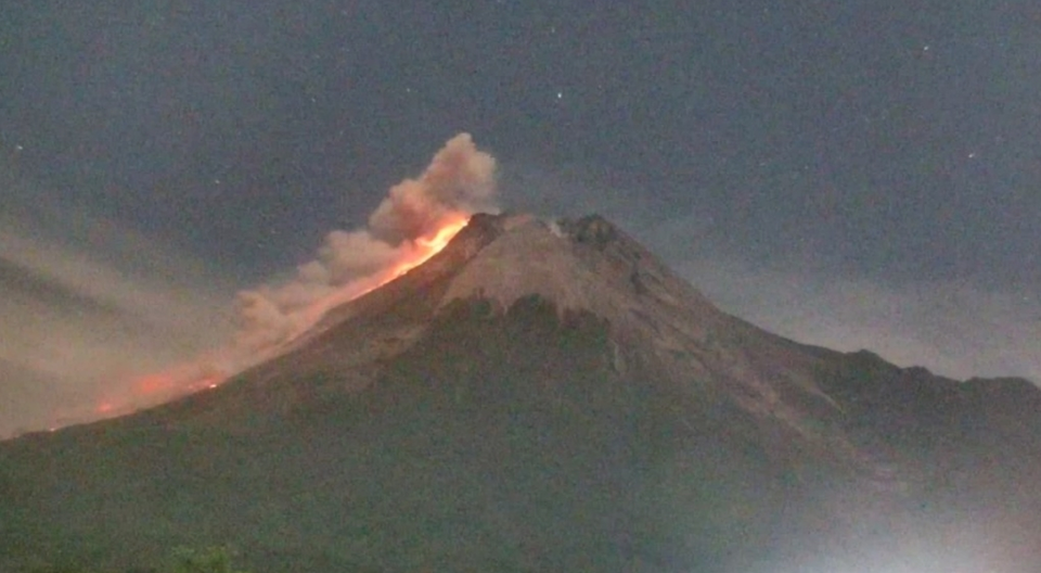 gunung merapi erupsi