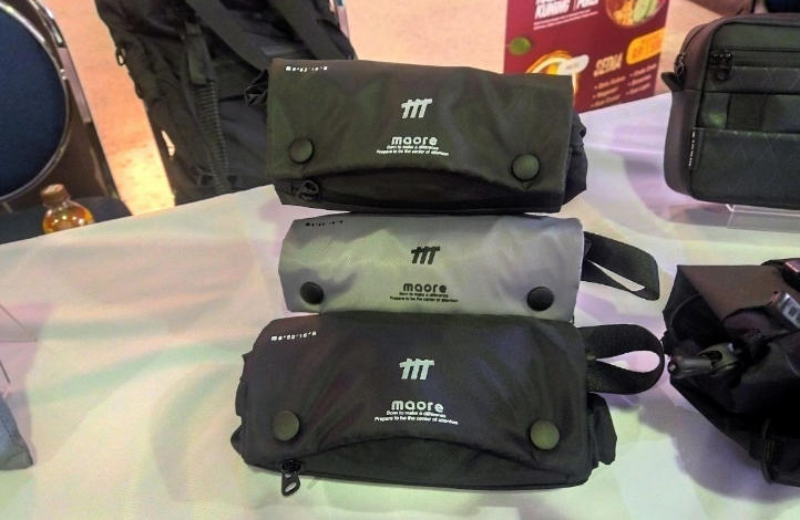 Tas Lipat