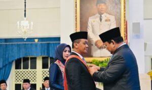 meme Bahlil