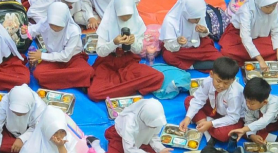 Siswi SD Tewas Konsumsi MBG