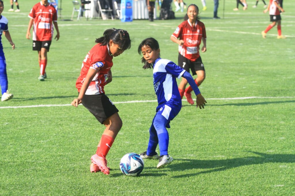 Sepakbola Putri di Bandung