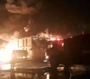 Kabakaran Pabrik Pengelolaan Limbah B3 di Karawang
