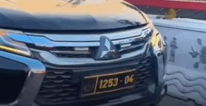 pajero hitam rotator