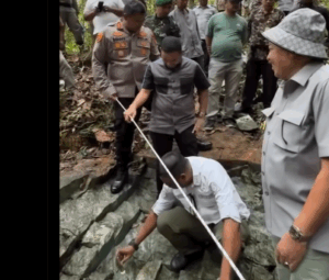 penemuan batu giok