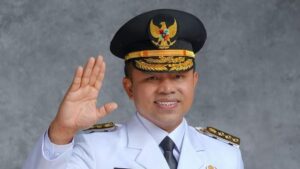gubernur riau kena ott kpk