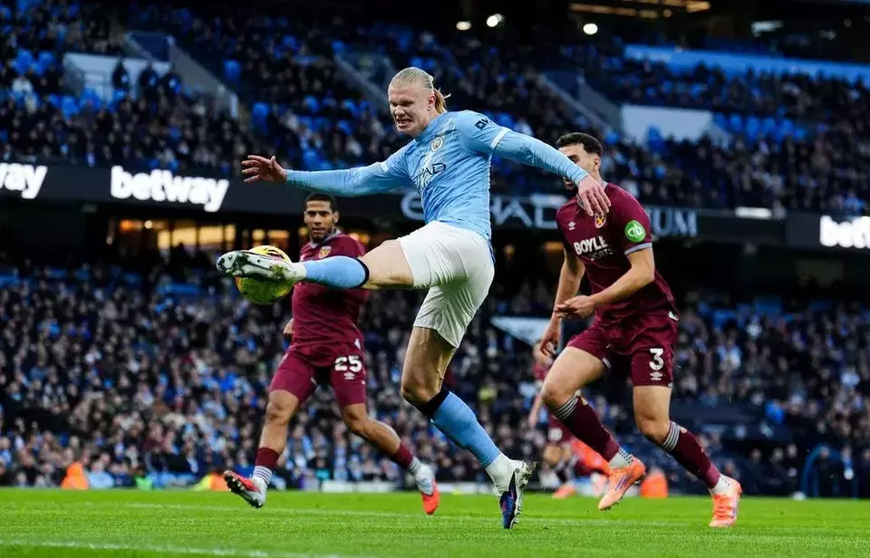 Prediksi Skor Manchester City vs Brighton Liga Inggris 2025/2026