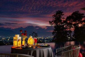 Rayakan Hari Valentine Dengan Makan Malam Romantis Sunset to Stars di Swiss-BelResort Dago Heritage Bandung
