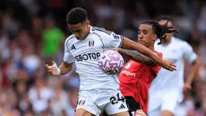 Prediksi Skor Man United vs Fulham Premier League 2025/2026