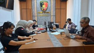 OJK Bersama Bareskrim Amankan Tersangka Pidana Perbankan di BPR DCN Malang