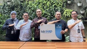 bank bjb Sinergi dengan Perumda BPR Kuningan Perkuat Perencanaan Dana Pensiun Pegawai
