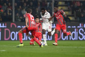 Prediksi Skor Cremonese vs Milan Liga Italia Serie A 2025/2026
