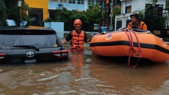 banjir jakarta hari ini
